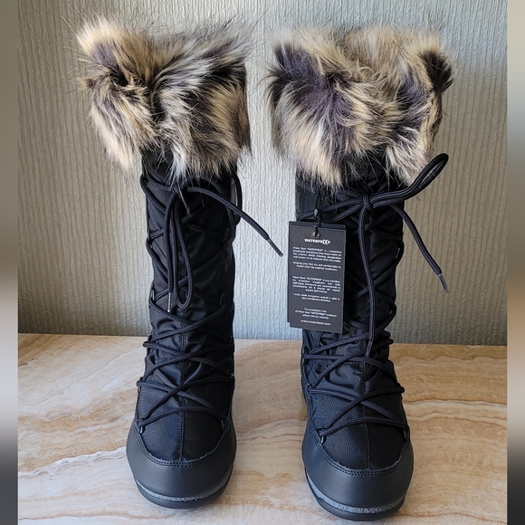 Moon Boot Monaco Tall high black boots Moon Boot Monaco Boots - Picture 3 of 15
